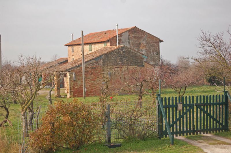 files/_uploads/2009_84_AusflugnachLioPiccolo/5LandschaftHaus1.jpg