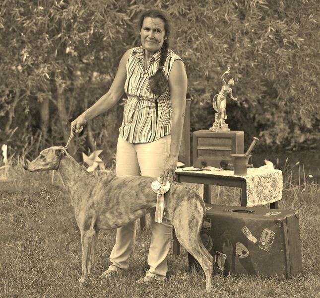 files/_uploads/2010_50_Retroausstellung/AnnieStand1 (2).jpg