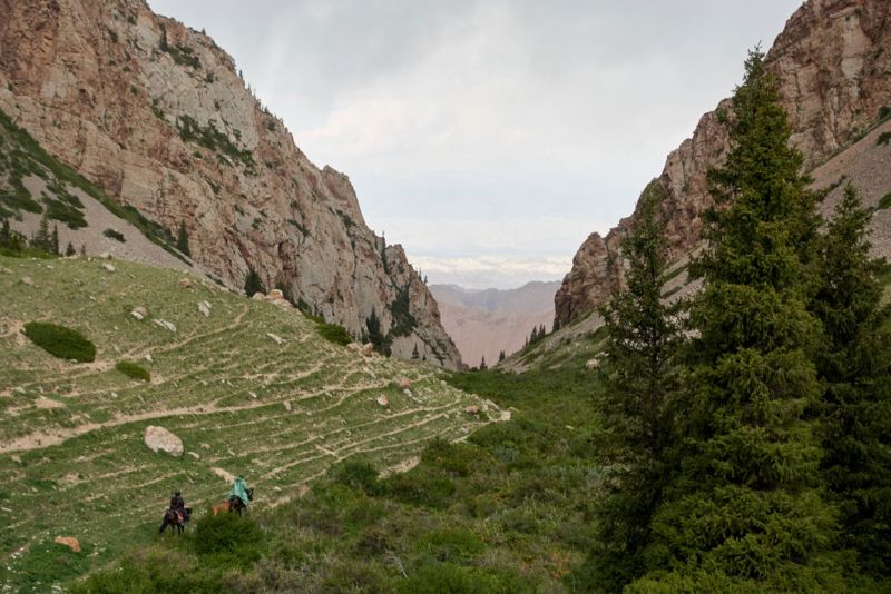files/_uploads/2010_52l_Kyrgyzstan_d17/d17_unterwegsTalIch.jpg