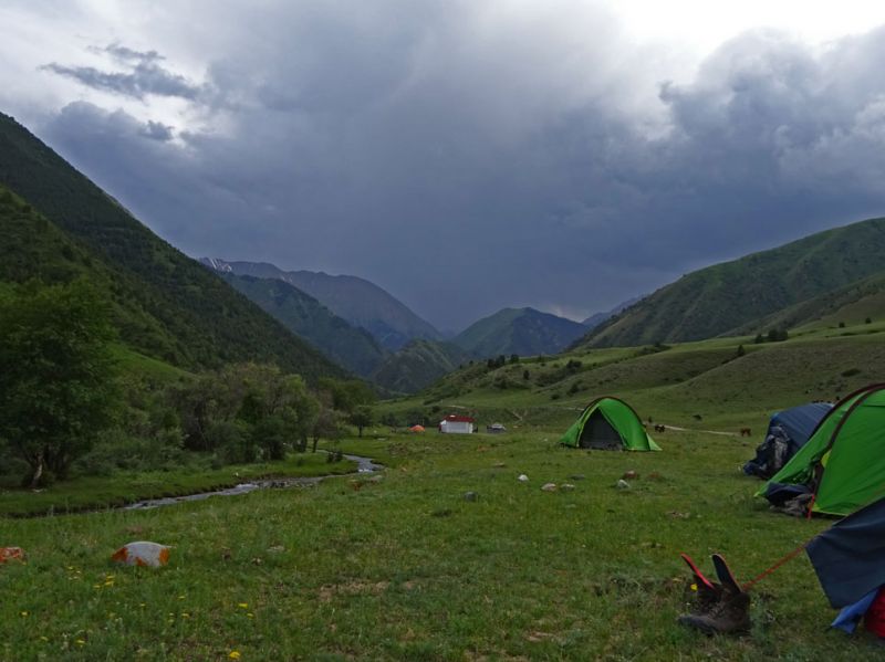 files/_uploads/2010_52p_Kyrgyzstan_d13/d13_Abend2.jpg