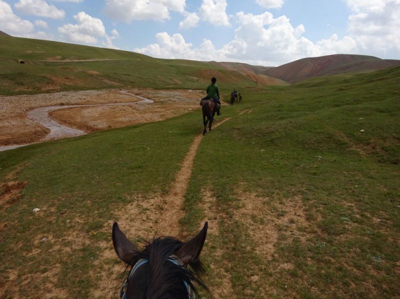 files/_uploads/2010_52x_Kyrgyzstan_d5/d5_Trail10.jpg